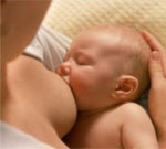 Грудное вскармливание является мощнейшим стимулятором иммунитета у младенцев