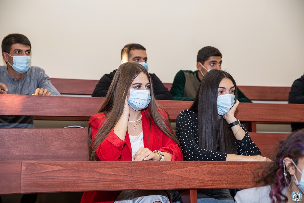 &laquo;Սինկո&raquo; ուսանողական նախաձեռնությունը վերադառնում է՝ կլինիկական դեպքեր քննարկելու նպատակով